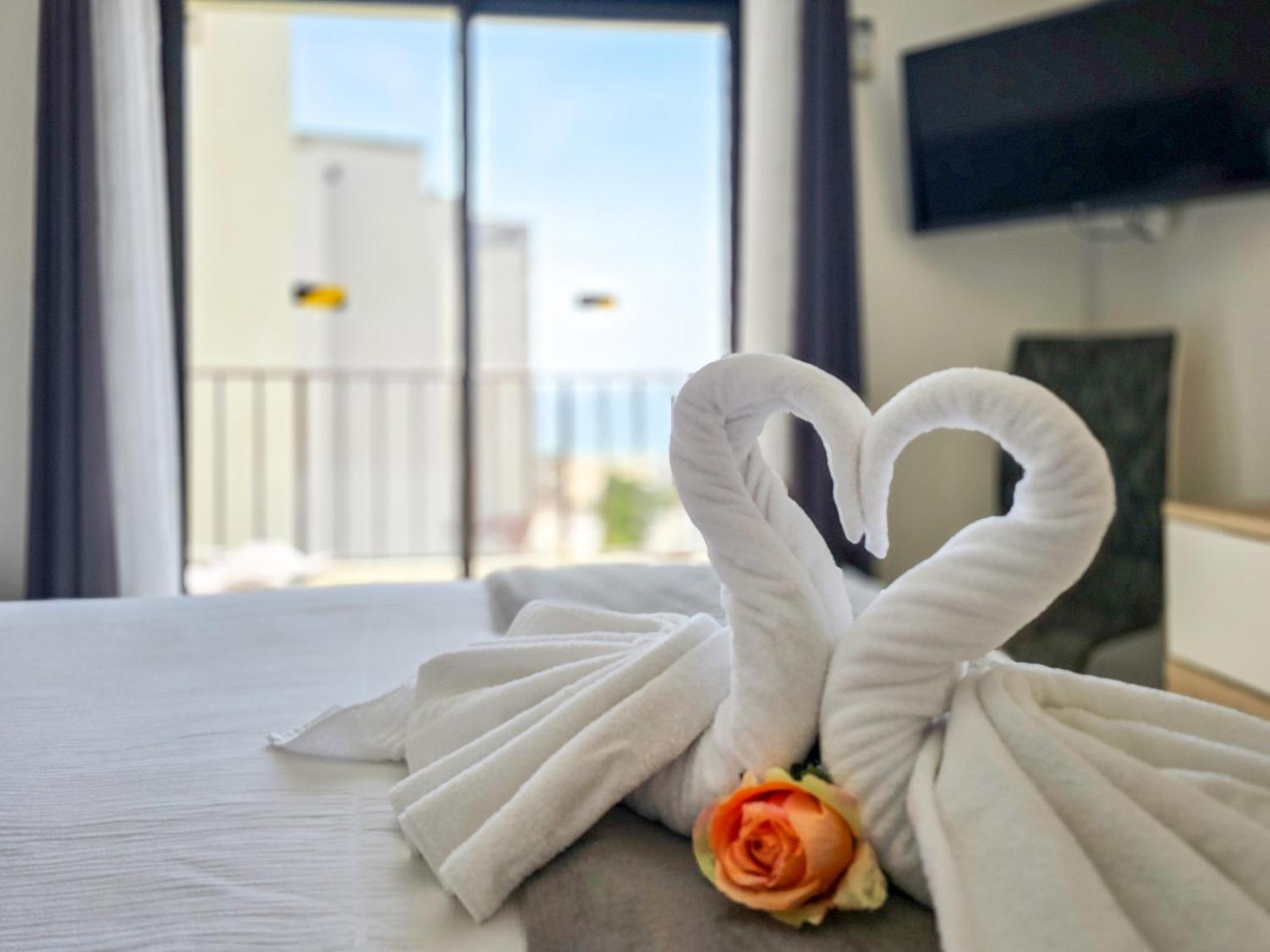 Apartamento Praia Rocha Vista Mar Ambar Портиман Екстериор снимка